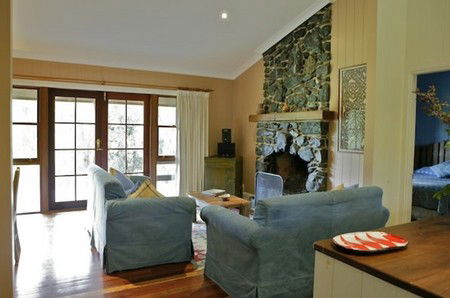 Friday Creek Retreat - St Kilda Accommodation 2