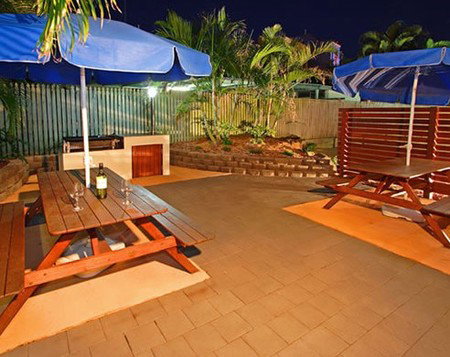 Coral Sea Apartments - St Kilda Accommodation 1