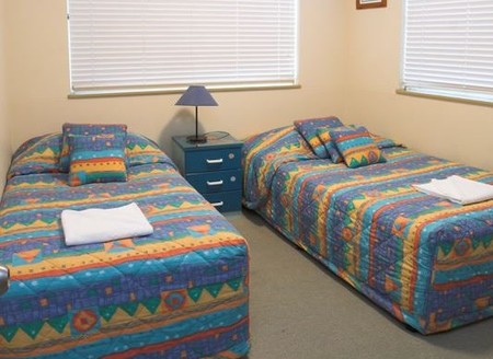 Coral Sea Apartments - St Kilda Accommodation 2