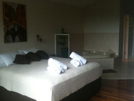 A Paradise Palms Resort - St Kilda Accommodation 0