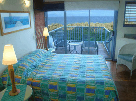 Castaway Cove Resort Noosa - St Kilda Accommodation 3