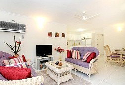 Port Douglas Outrigger Apartments - St Kilda Accommodation 0