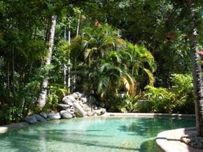 Port Douglas Outrigger Apartments - St Kilda Accommodation 1