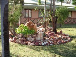 Gulfland Motel And Caravan Park - St Kilda Accommodation 1