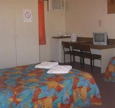 Gulfland Motel And Caravan Park - St Kilda Accommodation 2