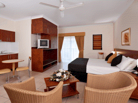 Cairns Queens Court - St Kilda Accommodation 2