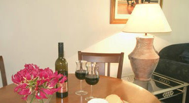 Apartments On Lygon - St Kilda Accommodation 3