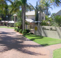 Pelican Shore Villas - St Kilda Accommodation