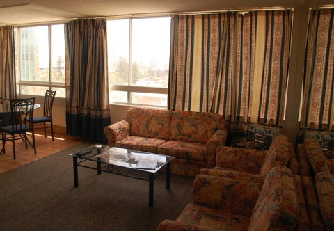 The Shore Holiday Apartments - St Kilda Accommodation 1