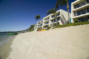 Noosa Harbour Resort - St Kilda Accommodation 6