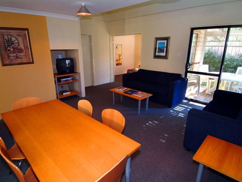 Amalfi Resort - St Kilda Accommodation 2