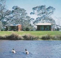 Compass Country Cabins - St Kilda Accommodation