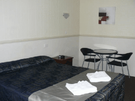 Miners Lodge Motor Inn - St Kilda Accommodation 4