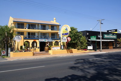 Delfinos Bay Resort - St Kilda Accommodation 0