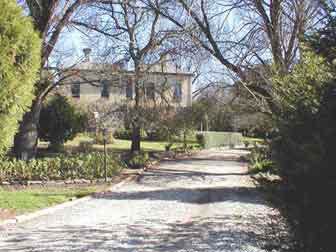 Bindley House - St Kilda Accommodation 1