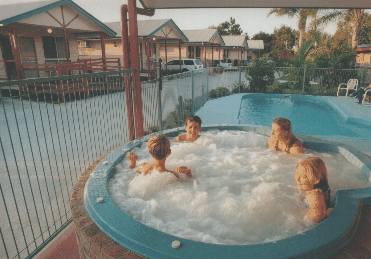 Dolphin Sands Holiday Cabins - St Kilda Accommodation