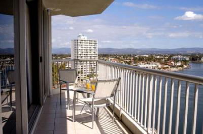 Moorings On Cavill - St Kilda Accommodation 1
