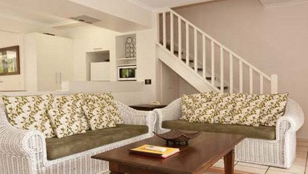 Sunset Cove Noosa Resort - St Kilda Accommodation 0