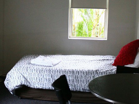 Allender Apartments - St Kilda Accommodation 1