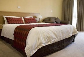 Comfort Inn Campbell - St Kilda Accommodation 0