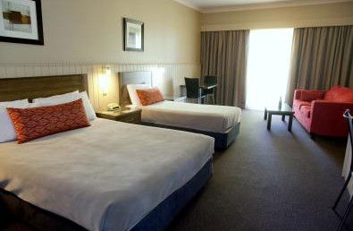 Parklands Resort & Conference Centre Mudgee - St Kilda Accommodation 0