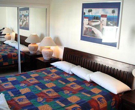 Paros On The Beach - St Kilda Accommodation 5