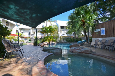 Raintrees Resort - St Kilda Accommodation 1
