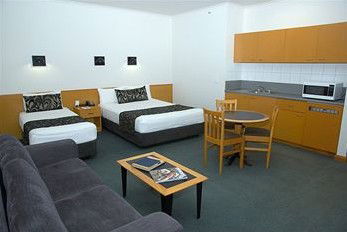 Darwin Central Hotel - St Kilda Accommodation 2