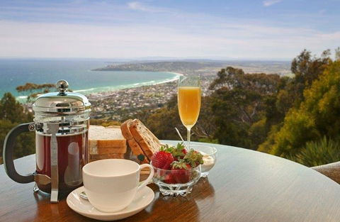 Arthurs Views - Bed & Breakfast Retreat - St Kilda Accommodation 2