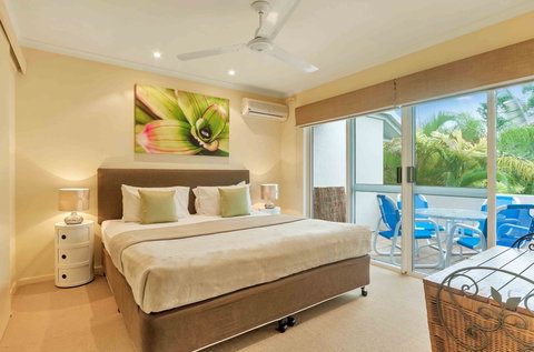 The Villas Palm Cove - St Kilda Accommodation 4