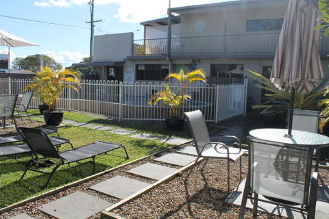 A' Montego Mermaid Beach Motel - St Kilda Accommodation 4