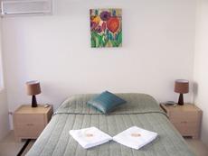 Kirra Vista Holiday Units - St Kilda Accommodation 7
