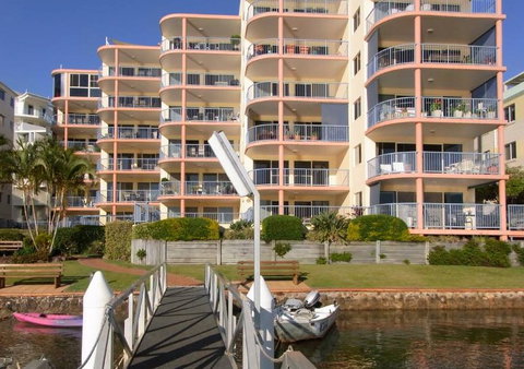 On The River Apartments - St Kilda Accommodation 0