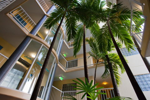 Inn Cairns Boutique Apartments - St Kilda Accommodation 3