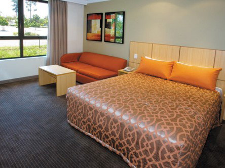 Travelodge Garden City - St Kilda Accommodation 1