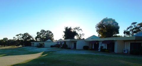 Comfort Inn Barmera Country Club - St Kilda Accommodation 1