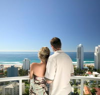 Crowne Plaza Surfers Paradise - St Kilda Accommodation