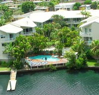 Surfers Del Rey - St Kilda Accommodation