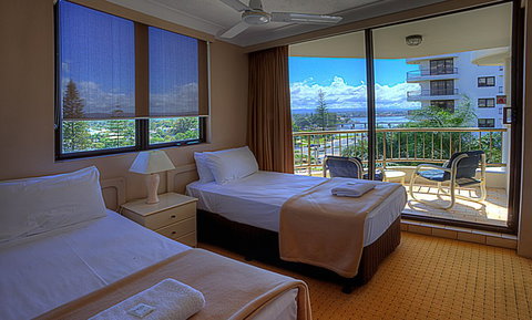 Aristocrat Apartments - St Kilda Accommodation 3