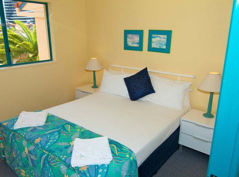 Aruba Surf Resort - St Kilda Accommodation 0