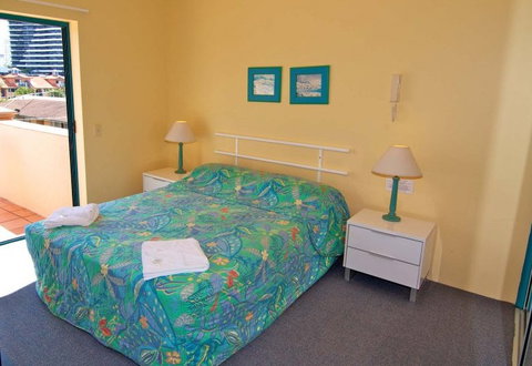 Aruba Surf Resort - St Kilda Accommodation 2