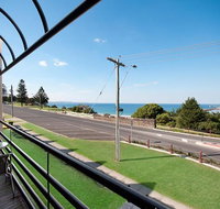 Centreport Units - St Kilda Accommodation