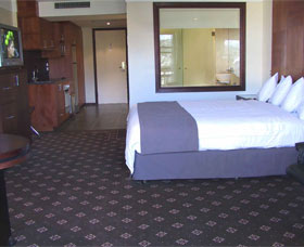 Best Western A Centretown - St Kilda Accommodation 0