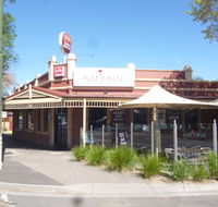 National Hotel - St Kilda Accommodation