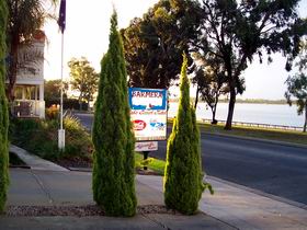 Barmera Lake Resort Motel - St Kilda Accommodation 0