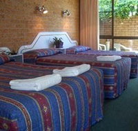Golden Chain Port O'Call Motel - St Kilda Accommodation