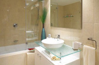 Breakers North Beachfront Apartments - St Kilda Accommodation 2