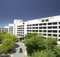 Crowne Plaza Canberra - St Kilda Accommodation