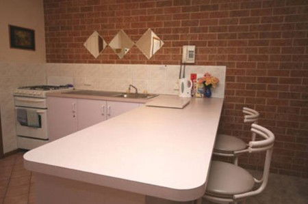 Maibonnie Villas - St Kilda Accommodation 0