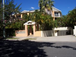 Coolamon Apartments - St Kilda Accommodation 2
